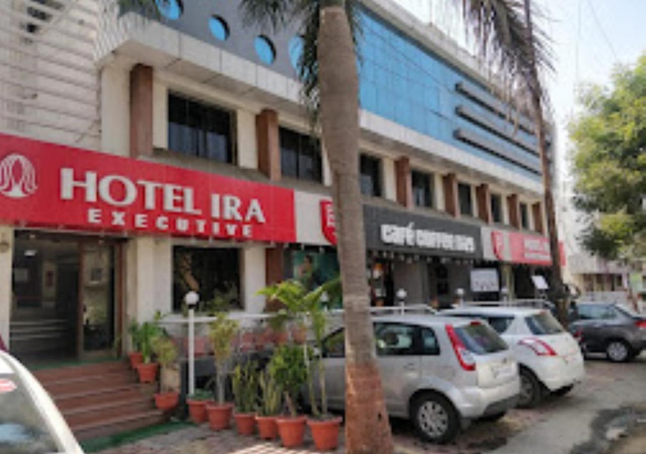 Hotel Ira Executive Aurangābād Exterior foto